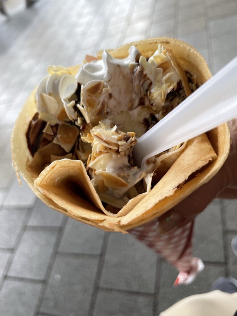 母が食べていたマリオンクレープ